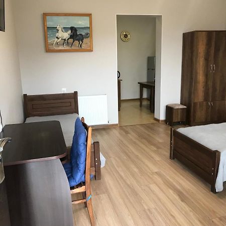 Guest House Eden Тбилиси Экстерьер фото
