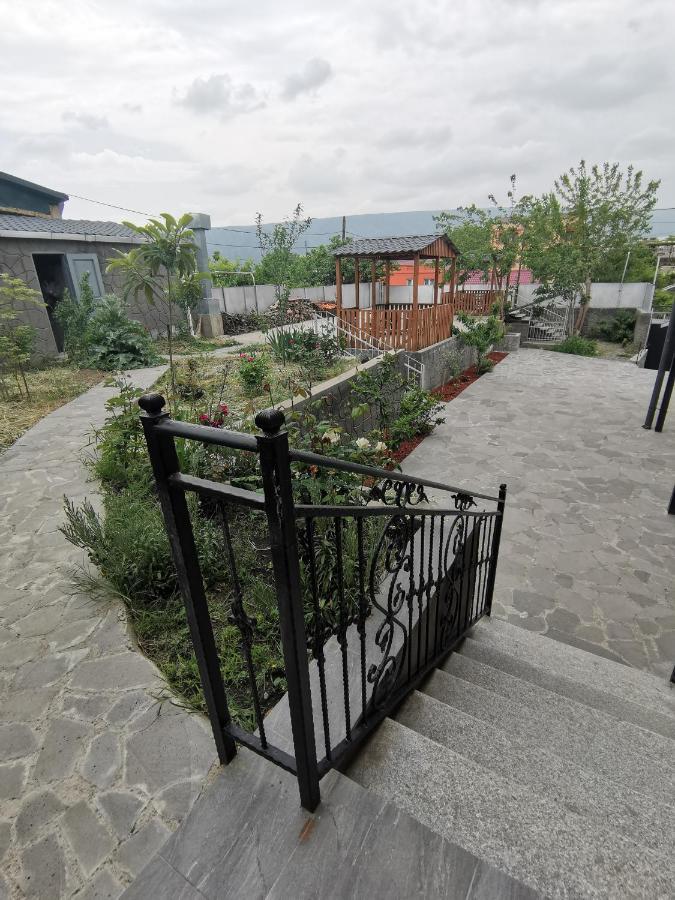 Guest House Eden Тбилиси Экстерьер фото