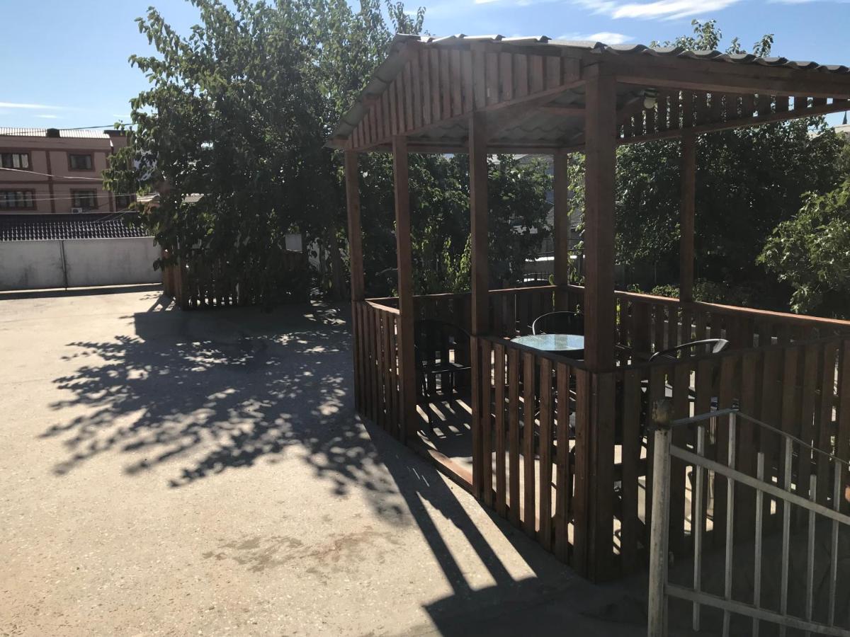 Guest House Eden Тбилиси Экстерьер фото