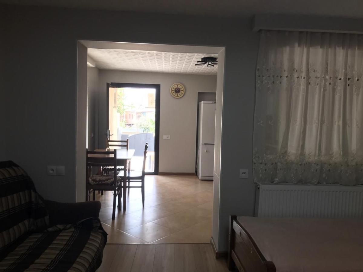 Guest House Eden Тбилиси Экстерьер фото