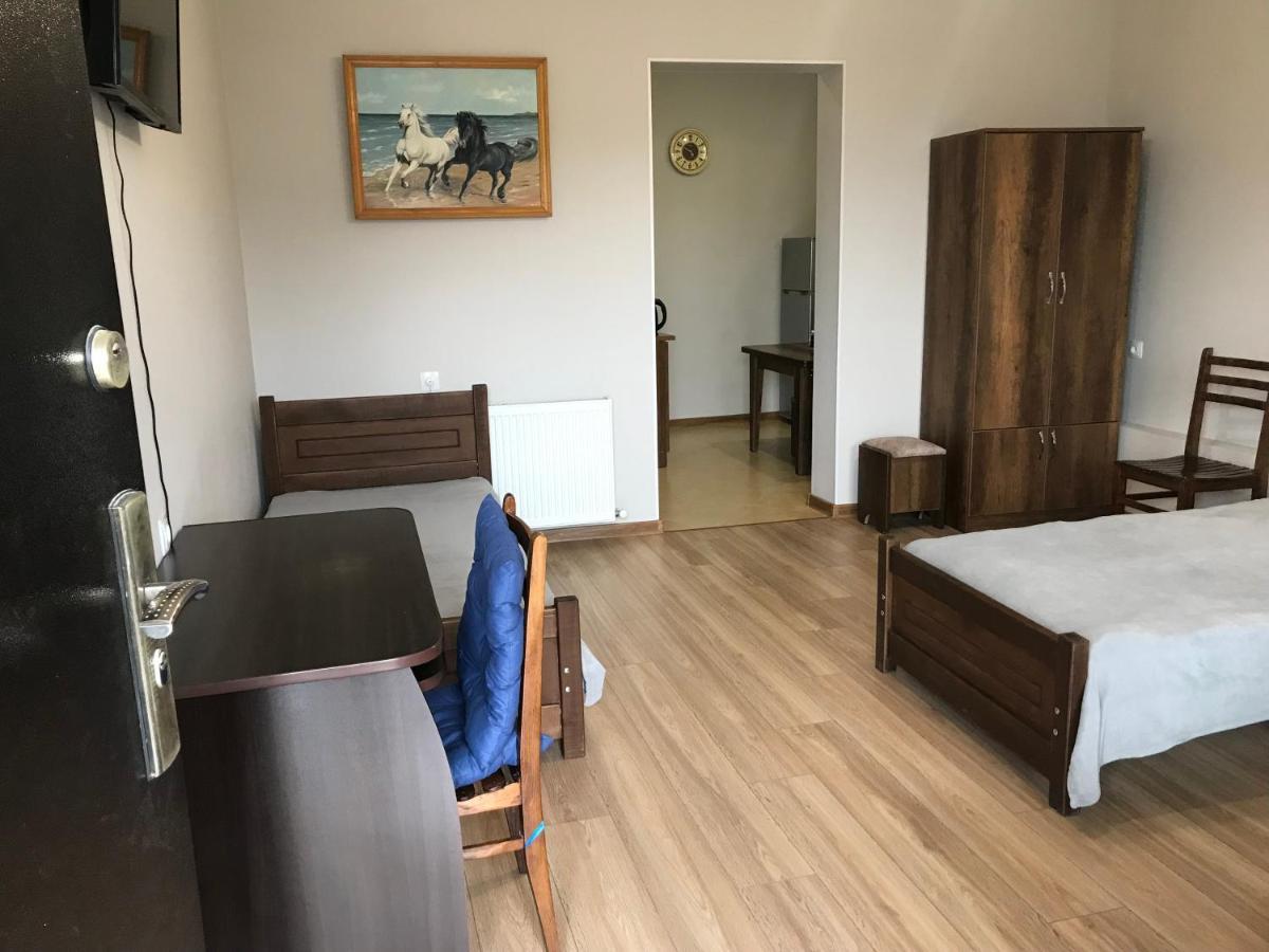 Guest House Eden Тбилиси Экстерьер фото